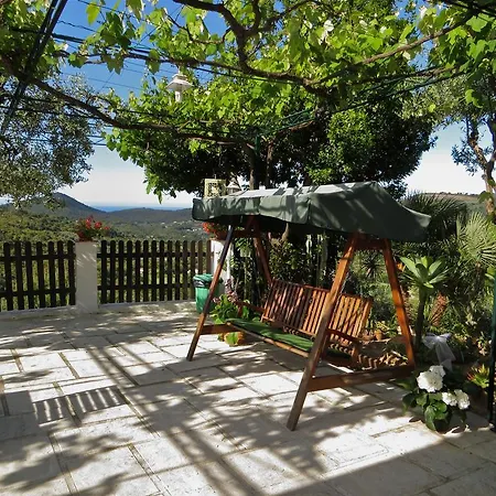 La Maison Galu' Bed & Breakfast 4*