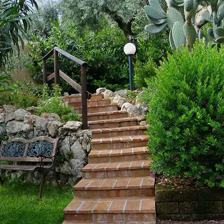 La Maison Galu' Panzió Itri